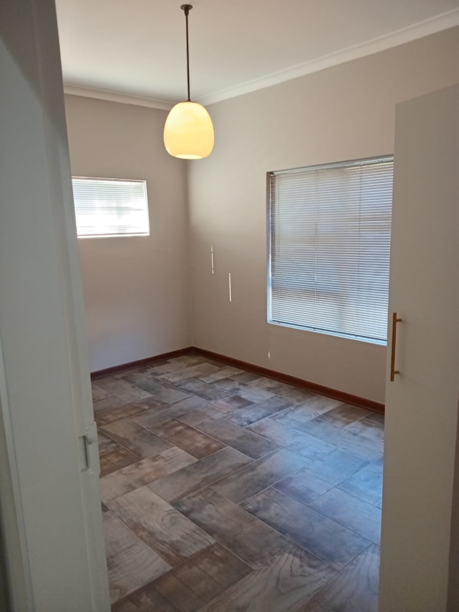 4 Bedroom Property for Sale in Despatch Central Eastern Cape